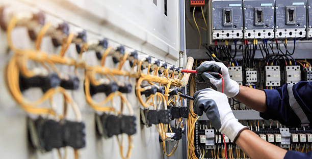 Professional Electrician technician working in Baldwin, FL